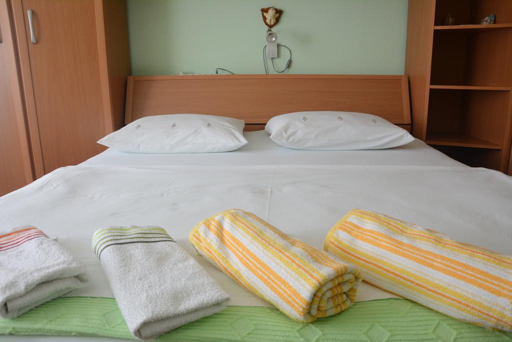 Apartment Nina Zadar Room photo